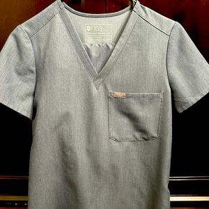 Figs heather denim scrub set xs/s